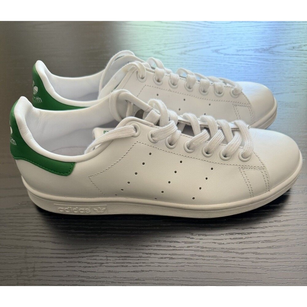adidas Stan Smith White/Green Sneaker Women's Shoe Size 8, B24105 Great Cond!